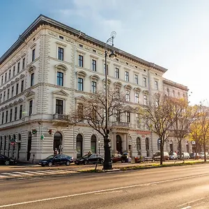 3* Ξενοδοχείο Adagio Downtown